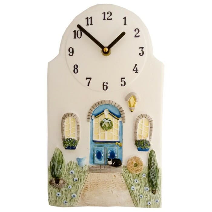 Horloge murale pour cuisine en céramique décor façade de maison provençale
