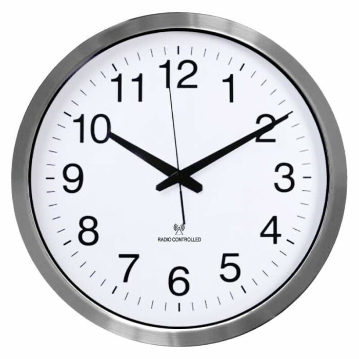Horloge murale radio pilotée en aluminium Ø 50 cm