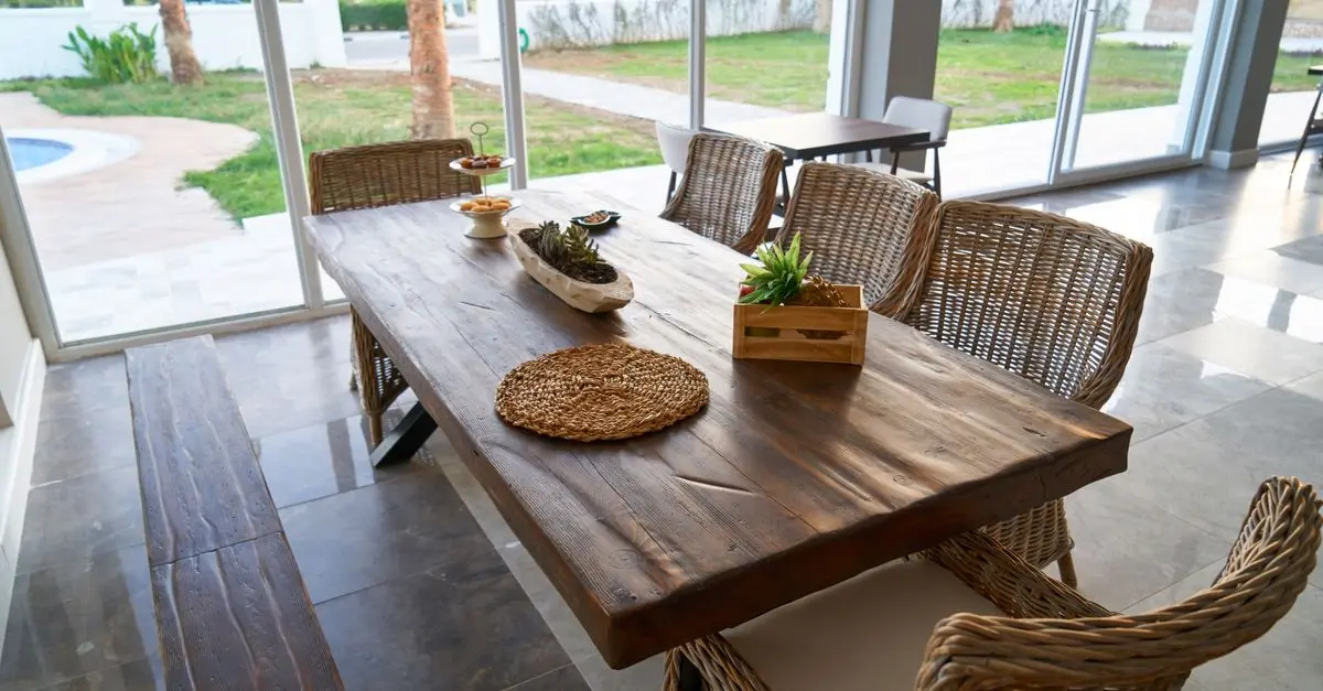 Comment bien choisir votre table à manger